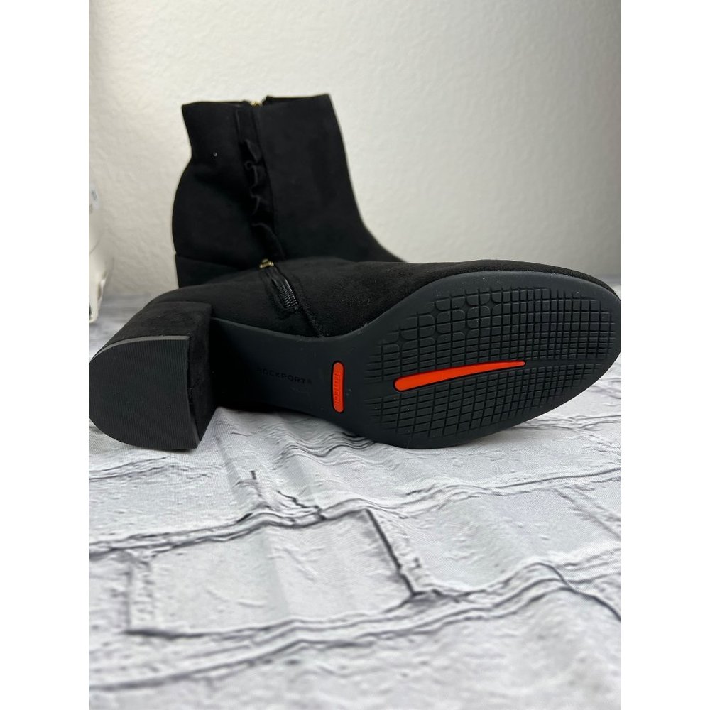 Rockport Oakley Ruffle TOTAL MOTION Black Suede Leather 2.5 inch block heeled Bo - Picture 6 of 16